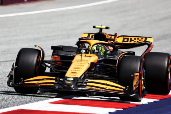 Lando Norris (GBR) McLaren MCL38.
28.06.2024. Formula 1 World Championship, Rd 11, Austrian Grand Prix, Spielberg, Austria, Sprint Qualifying Day.
- www.xpbimages.com, EMail: requests@xpbimages.com © Copyright: Bearne / XPB Images