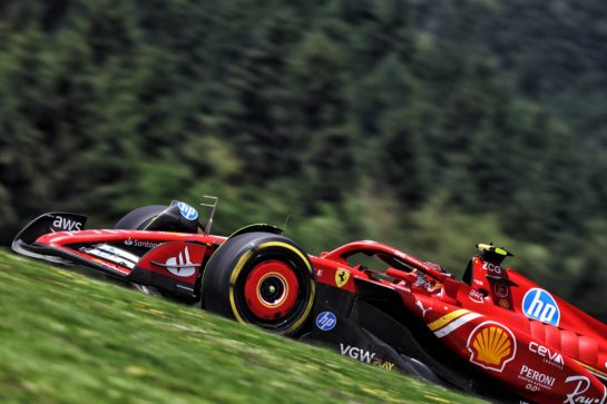 Carlos Sainz Jr (ESP) Ferrari SF-24.
29.06.2024. Formula 1 World Championship, Rd 11, Austrian Grand Prix, Spielberg, Austria, Sprint and Qualifying Day.
- www.xpbimages.com, EMail: requests@xpbimages.com © Copyright: Bearne / XPB Images