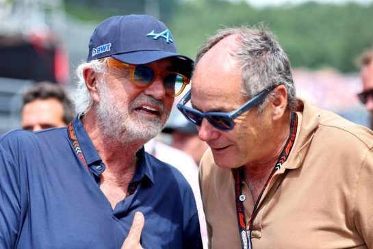 (L to R): Flavio Briatore (ITA) Alpine F1 Team Executive Advisor on the grid with Gerhard Berger (AUT).
30.06.2024. Formula 1 World Championship, Rd 11, Austrian Grand Prix, Spielberg, Austria, Race Day.
- www.xpbimages.com, EMail: requests@xpbimages.com © Copyright: Charniaux / XPB Images