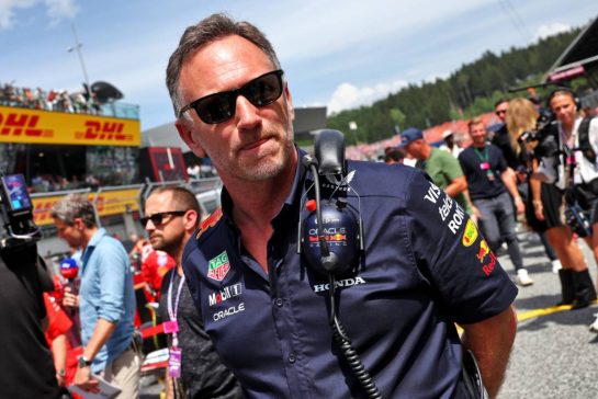 Christian Horner (GBR) Red Bull Racing Team Principal on the grid.
30.06.2024. Formula 1 World Championship, Rd 11, Austrian Grand Prix, Spielberg, Austria, Race Day.
- www.xpbimages.com, EMail: requests@xpbimages.com © Copyright: Batchelor / XPB Images