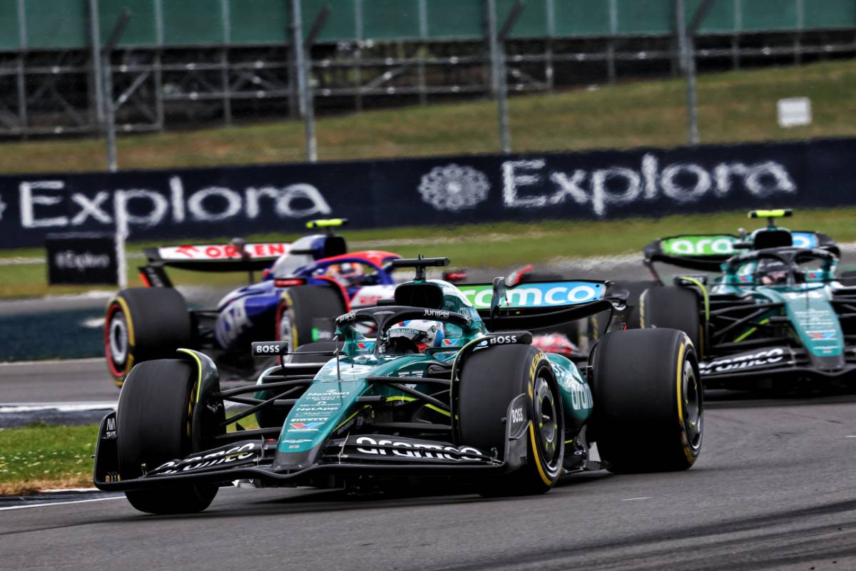 Lance Stroll (CDN) Aston Martin F1 Team AMR24. 07.07.2024. Formula 1 World Championship, Rd 12, British Grand Prix, Silverstone, England, Race Day. - www.xpbimages.com, EMail: requests@xpbimages.com © Copyright: Charniaux / XPB Images