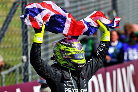 Race winner Lewis Hamilton (GBR) Mercedes AMG F1 celebrates in parc ferme.
07.07.2024. Formula 1 World Championship, Rd 12, British Grand Prix, Silverstone, England, Race Day.
- www.xpbimages.com, EMail: requests@xpbimages.com © Copyright: Batchelor / XPB Images