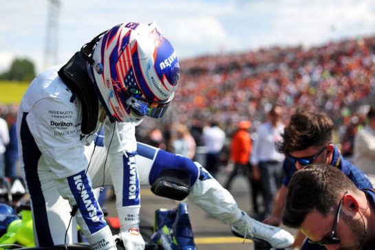 Logan Sargeant (USA) Williams Racing FW46 on the grid.
21.07.2024. Formula 1 World Championship, Rd 13, Hungarian Grand Prix, Budapest, Hungary, Race Day.
- www.xpbimages.com, EMail: requests@xpbimages.com © Copyright: Bearne / XPB Images