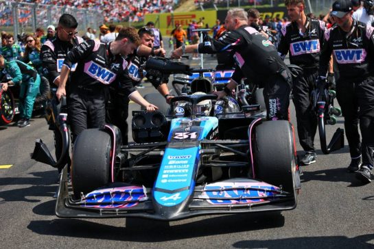 Esteban Ocon (FRA) Alpine F1 Team A524 on the grid.
21.07.2024. Formula 1 World Championship, Rd 13, Hungarian Grand Prix, Budapest, Hungary, Race Day.
- www.xpbimages.com, EMail: requests@xpbimages.com © Copyright: Charniaux / XPB Images