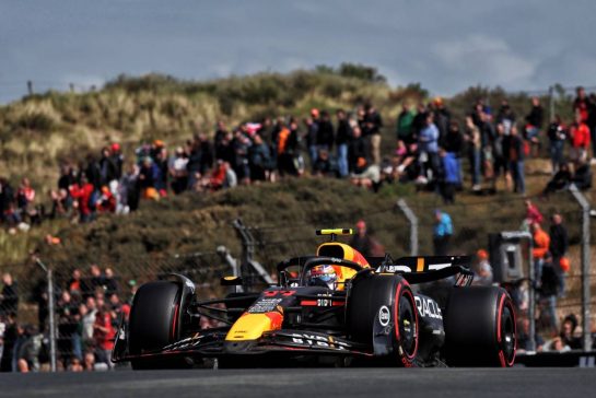 Sergio Perez (MEX) Red Bull Racing RB20.
23.08.2024. Formula 1 World Championship, Rd 15, Dutch Grand Prix, Zandvoort, Netherlands, Practice Day.
- www.xpbimages.com, EMail: requests@xpbimages.com © Copyright: Moy / XPB Images