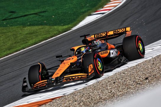 Oscar Piastri (AUS) McLaren MCL38.
23.08.2024. Formula 1 World Championship, Rd 15, Dutch Grand Prix, Zandvoort, Netherlands, Practice Day.
- www.xpbimages.com, EMail: requests@xpbimages.com © Copyright: Moy / XPB Images