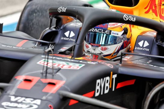 Sergio Perez (MEX) Red Bull Racing RB20.
24.08.2024. Formula 1 World Championship, Rd 15, Dutch Grand Prix, Zandvoort, Netherlands, Qualifying Day.
- www.xpbimages.com, EMail: requests@xpbimages.com © Copyright: Batchelor / XPB Images