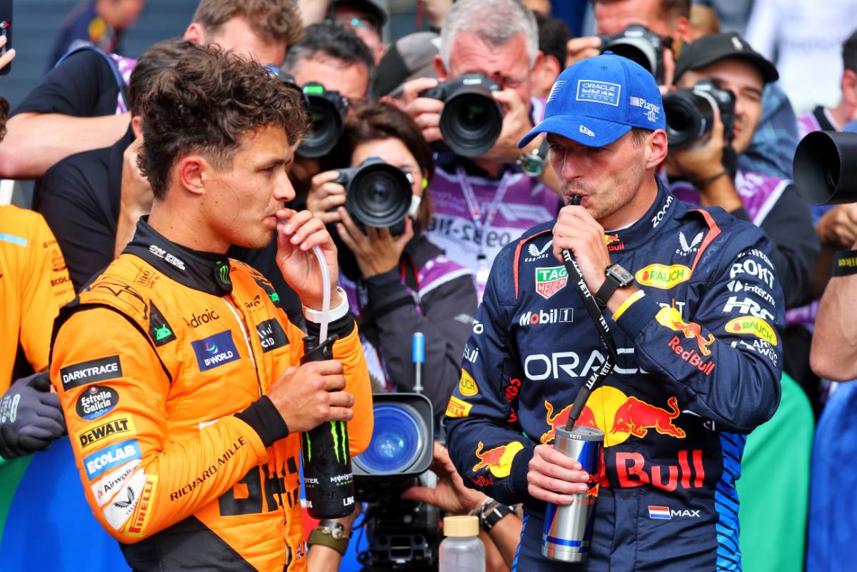 (L to R): Pole sitter Lando Norris (GBR) McLaren in qualifying parc ferme with second placed Max Verstappen (NLD) Red Bull Racing.
24.08.2024. Formula 1 World Championship, Rd 15, Dutch Grand Prix, Zandvoort, Netherlands, Qualifying Day.
- www.xpbimages.com, EMail: requests@xpbimages.com © Copyright: Batchelor / XPB Images
