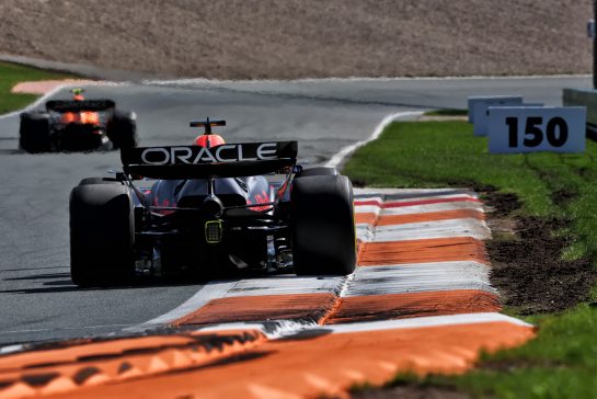 Max Verstappen (NLD) Red Bull Racing RB20.
25.08.2024. Formula 1 World Championship, Rd 15, Dutch Grand Prix, Zandvoort, Netherlands, Race Day.
- www.xpbimages.com, EMail: requests@xpbimages.com © Copyright: Charniaux / XPB Images