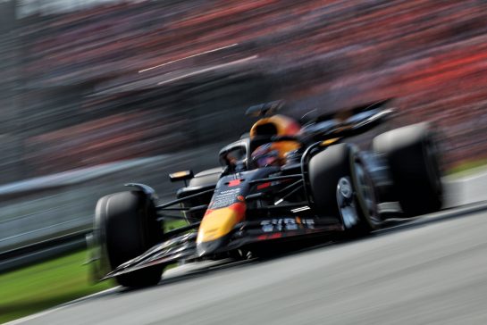 Max Verstappen (NLD) Red Bull Racing RB20.
25.08.2024. Formula 1 World Championship, Rd 15, Dutch Grand Prix, Zandvoort, Netherlands, Race Day.
- www.xpbimages.com, EMail: requests@xpbimages.com © Copyright: Moy / XPB Images