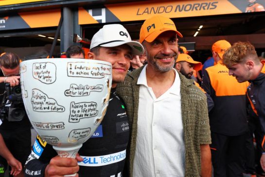 Race winner Lando Norris (GBR) McLaren celebrates with his father Adam Norris (GBR).
25.08.2024. Formula 1 World Championship, Rd 15, Dutch Grand Prix, Zandvoort, Netherlands, Race Day.
- www.xpbimages.com, EMail: requests@xpbimages.com © Copyright: Coates / XPB Images