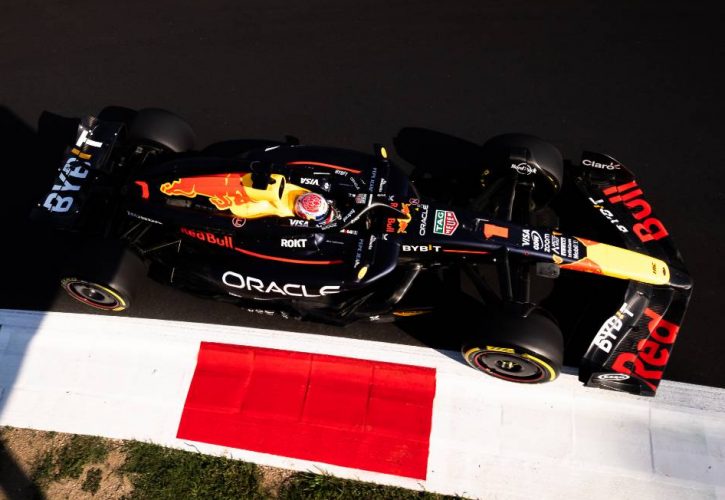 Max Verstappen (NLD) Red Bull Racing RB20. 30.08.2024. Formula 1 World Championship, Rd 16, Italian Grand Prix, Monza, Italy, Practice Day. - www.xpbimages.com, EMail: requests@xpbimages.com © Copyright: Bearne / XPB Images