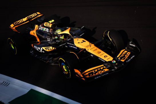 Lando Norris (GBR) McLaren MCL38.
30.08.2024. Formula 1 World Championship, Rd 16, Italian Grand Prix, Monza, Italy, Practice Day.
- www.xpbimages.com, EMail: requests@xpbimages.com © Copyright: Bearne / XPB Images