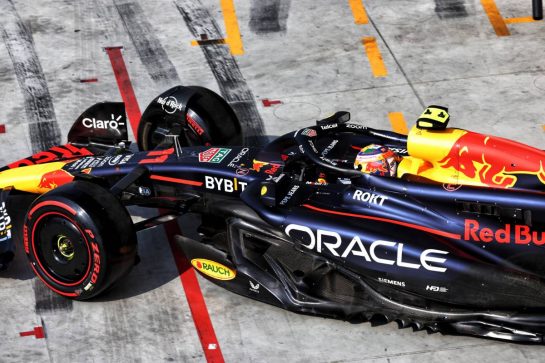 Sergio Perez (MEX) Red Bull Racing RB20 leaves the pits.
31.08.2024. Formula 1 World Championship, Rd 16, Italian Grand Prix, Monza, Italy, Qualifying Day.
- www.xpbimages.com, EMail: requests@xpbimages.com © Copyright: Coates / XPB Images