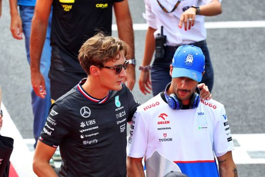 (L to R): George Russell (GBR) Mercedes AMG F1 with Daniel Ricciardo (AUS) RB on the drivers' parade.
01.09.2024. Formula 1 World Championship, Rd 16, Italian Grand Prix, Monza, Italy, Race Day.
- www.xpbimages.com, EMail: requests@xpbimages.com © Copyright: Batchelor / XPB Images