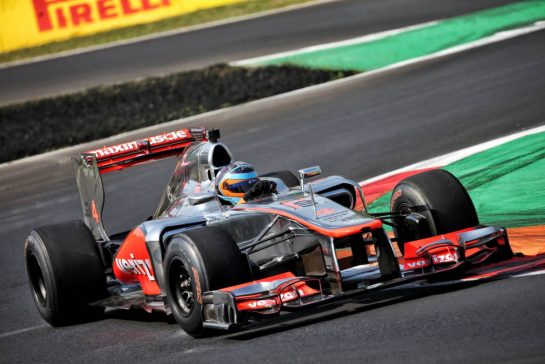 Zak Brown (USA) McLaren Executive Director in the McLaren MP2/27A.
01.09.2024. Formula 1 World Championship, Rd 16, Italian Grand Prix, Monza, Italy, Race Day.
- www.xpbimages.com, EMail: requests@xpbimages.com © Copyright: XPB Images