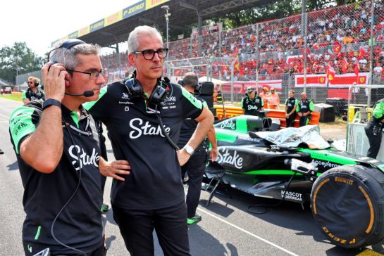 Alessandro Alunni Bravi (ITA) Sauber Managing Director and Team Representative on the grid.
01.09.2024. Formula 1 World Championship, Rd 16, Italian Grand Prix, Monza, Italy, Race Day.
- www.xpbimages.com, EMail: requests@xpbimages.com © Copyright: Batchelor / XPB Images