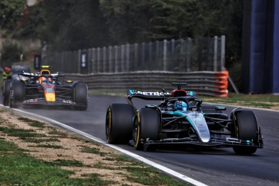 George Russell (GBR) Mercedes AMG F1 W15.
01.09.2024. Formula 1 World Championship, Rd 16, Italian Grand Prix, Monza, Italy, Race Day.
- www.xpbimages.com, EMail: requests@xpbimages.com © Copyright: Charniaux / XPB Images