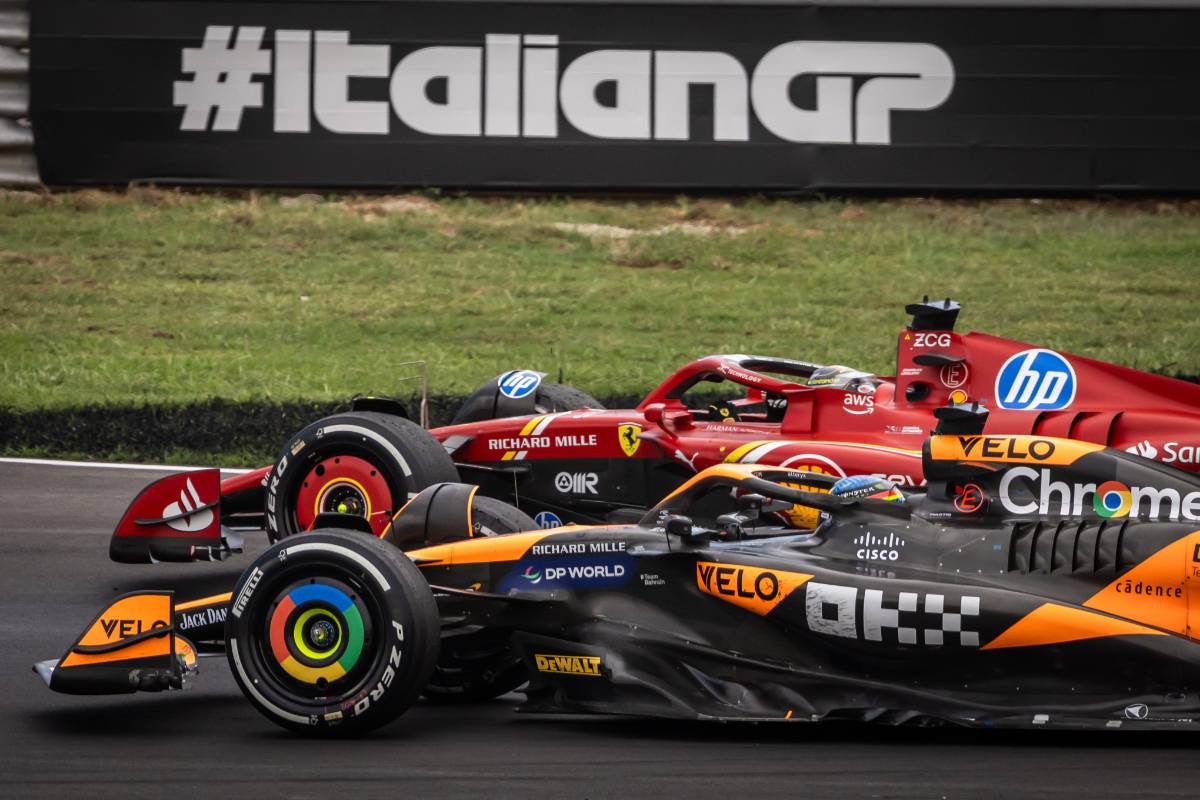Race winner Charles Leclerc (MON) Ferrari SF-24 celebrates at the end of the race with Oscar Piastri (AUS) McLaren MCL38. 01.09.2024. Formula 1 World Championship, Rd 16, Italian Grand Prix, Monza, Italy, Race Day. - www.xpbimages.com, EMail: requests@xpbimages.com © Copyright: Bearne / XPB Images