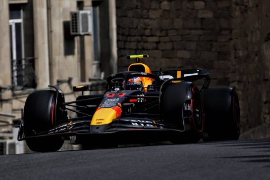 Sergio Perez (MEX) Red Bull Racing RB20.
13.09.2024. Formula 1 World Championship, Rd 17, Azerbaijan Grand Prix, Baku Street Circuit, Azerbaijan, Practice Day.
- www.xpbimages.com, EMail: requests@xpbimages.com © Copyright: Bearne / XPB Images
