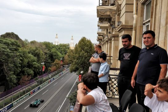 Lance Stroll (CDN) Aston Martin F1 Team AMR24.
14.09.2024. Formula 1 World Championship, Rd 17, Azerbaijan Grand Prix, Baku Street Circuit, Azerbaijan, Qualifying Day.
- www.xpbimages.com, EMail: requests@xpbimages.com © Copyright: Bearne / XPB Images