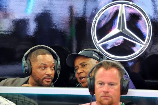 Will Smith (USA) Actor with Mercedes AMG F1.
14.09.2024. Formula 1 World Championship, Rd 17, Azerbaijan Grand Prix, Baku Street Circuit, Azerbaijan, Qualifying Day.
- www.xpbimages.com, EMail: requests@xpbimages.com © Copyright: Batchelor / XPB Images
