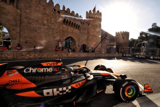 Oscar Piastri (AUS) McLaren MCL38.
15.09.2024. Formula 1 World Championship, Rd 17, Azerbaijan Grand Prix, Baku Street Circuit, Azerbaijan, Race Day.
- www.xpbimages.com, EMail: requests@xpbimages.com © Copyright: Bearne / XPB Images