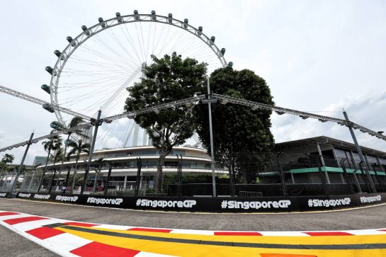 Circuit atmosphere - kerb detail.
19.09.2024. Formula 1 World Championship, Rd 18, Singapore Grand Prix, Marina Bay Street Circuit, Singapore, Preparation Day.
- www.xpbimages.com, EMail: requests@xpbimages.com © Copyright: Moy / XPB Images