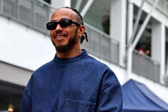 Lewis Hamilton (GBR) Mercedes AMG F1.
19.09.2024. Formula 1 World Championship, Rd 18, Singapore Grand Prix, Marina Bay Street Circuit, Singapore, Preparation Day.
- www.xpbimages.com, EMail: requests@xpbimages.com © Copyright: Moy / XPB Images