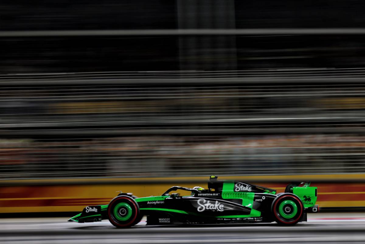 Zhou Guanyu (CHN) Sauber C44.
20.09.2024. Formula 1 World Championship, Rd 18, Singapore Grand Prix, Marina Bay Street Circuit, Singapore, Practice Day.
- www.xpbimages.com, EMail: requests@xpbimages.com © Copyright: Charniaux / XPB Images