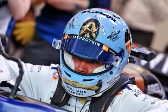 Alexander Albon (THA) Williams Racing FW46.
21.09.2024. Formula 1 World Championship, Rd 18, Singapore Grand Prix, Marina Bay Street Circuit, Singapore, Qualifying Day.
- www.xpbimages.com, EMail: requests@xpbimages.com © Copyright: Batchelor / XPB Images