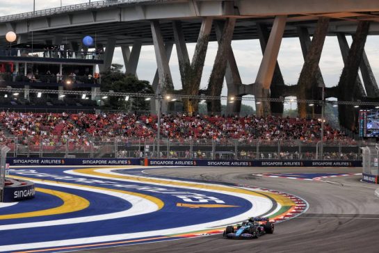 Pierre Gasly (FRA) Alpine F1 Team A524.
21.09.2024. Formula 1 World Championship, Rd 18, Singapore Grand Prix, Marina Bay Street Circuit, Singapore, Qualifying Day.
- www.xpbimages.com, EMail: requests@xpbimages.com © Copyright: Moy / XPB Images