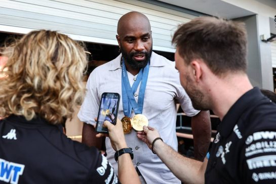 Teddy Riner (FRA), Judo Olympic Champion
22.09.2024. Formula 1 World Championship, Rd 18, Singapore Grand Prix, Marina Bay Street Circuit, Singapore, Race Day.
- www.xpbimages.com, EMail: requests@xpbimages.com © Copyright: Charniaux / XPB Images