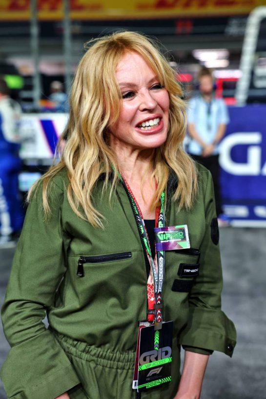 Kylie Minogue (AUS) Singer on the grid.
22.09.2024. Formula 1 World Championship, Rd 18, Singapore Grand Prix, Marina Bay Street Circuit, Singapore, Race Day.
- www.xpbimages.com, EMail: requests@xpbimages.com © Copyright: Batchelor / XPB Images