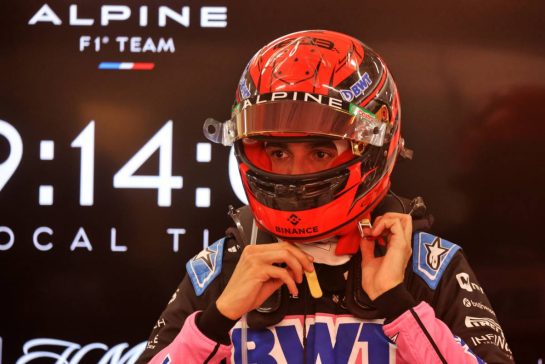 Esteban Ocon (FRA) Alpine F1 Team.
22.09.2024. Formula 1 World Championship, Rd 18, Singapore Grand Prix, Marina Bay Street Circuit, Singapore, Race Day.
- www.xpbimages.com, EMail: requests@xpbimages.com © Copyright: Moy / XPB Images