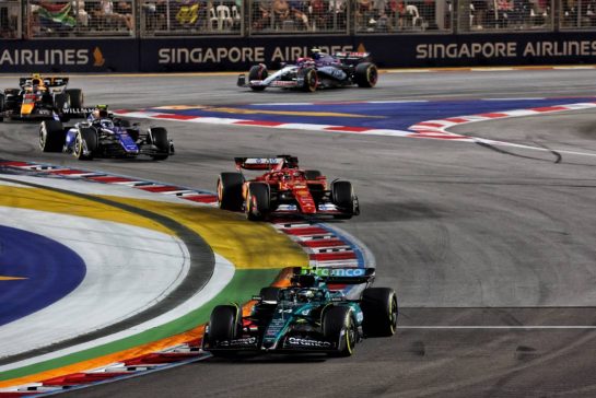 Fernando Alonso (ESP) Aston Martin F1 Team AMR24.
22.09.2024. Formula 1 World Championship, Rd 18, Singapore Grand Prix, Marina Bay Street Circuit, Singapore, Race Day.
- www.xpbimages.com, EMail: requests@xpbimages.com © Copyright: Batchelor / XPB Images