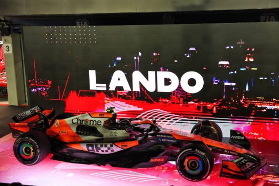 Race winner Lando Norris (GBR) McLaren MCL38 in parc ferme.
22.09.2024. Formula 1 World Championship, Rd 18, Singapore Grand Prix, Marina Bay Street Circuit, Singapore, Race Day.
- www.xpbimages.com, EMail: requests@xpbimages.com © Copyright: Batchelor / XPB Images