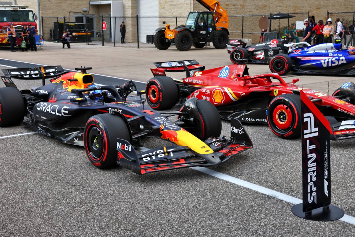 Pole sitter Max Verstappen (NLD) Red Bull Racing RB20 in Sprint qualifying parc ferme. 18.10.2024. Formula 1 World Championship, Rd 19, United States Grand Prix, Austin, Texas, USA, Sprint Qualifying Day - www.xpbimages.com, EMail: requests@xpbimages.com © Copyright: Batchelor / XPB Images