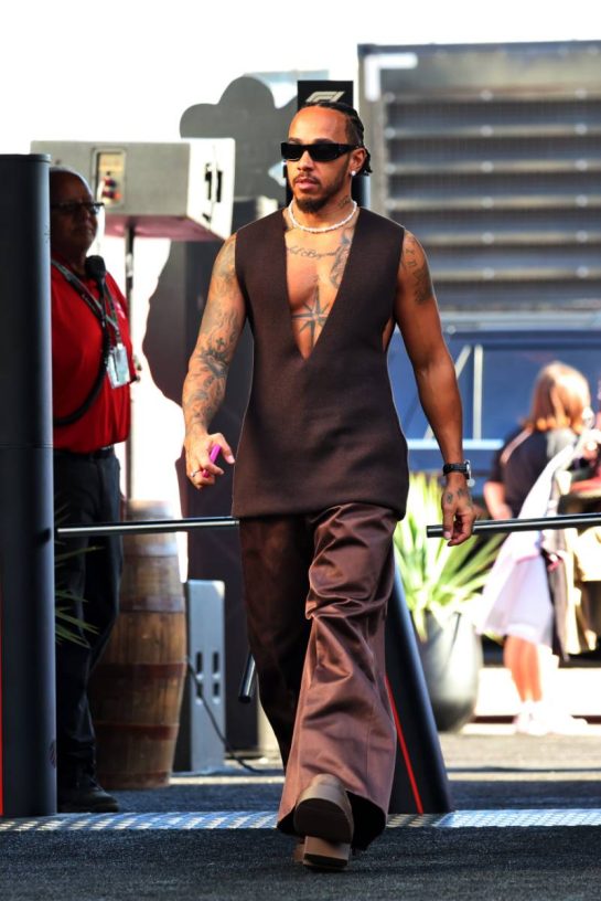 Lewis Hamilton (GBR) Mercedes AMG F1.
19.10.2024. Formula 1 World Championship, Rd 19, United States Grand Prix, Austin, Texas, USA, Sprint and Qualifying Day.
- www.xpbimages.com, EMail: requests@xpbimages.com © Copyright: Rew / XPB Images