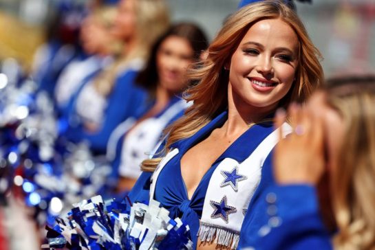 Circuit atmosphere - Dallas Cowboys Cheerleaders at the drivers' parade.
20.10.2024. Formula 1 World Championship, Rd 19, United States Grand Prix, Austin, Texas, USA, Race Day.
- www.xpbimages.com, EMail: requests@xpbimages.com © Copyright: Moy / XPB Images