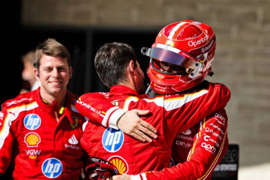 Race winner Charles Leclerc (MON) Ferrari celebrates with the team in parc ferme.
20.10.2024. Formula 1 World Championship, Rd 19, United States Grand Prix, Austin, Texas, USA, Race Day.
- www.xpbimages.com, EMail: requests@xpbimages.com © Copyright: Price / XPB Images