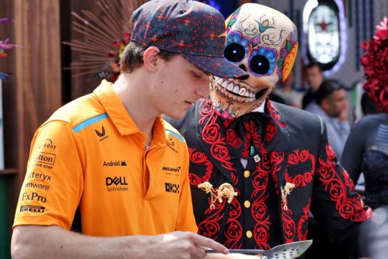 Oscar Piastri (AUS) McLaren.
24.10.2024. Formula 1 World Championship, Rd 20, Mexican Grand Prix, Mexico City, Mexico, Preparation Day.
- www.xpbimages.com, EMail: requests@xpbimages.com © Copyright: Bearne / XPB Images