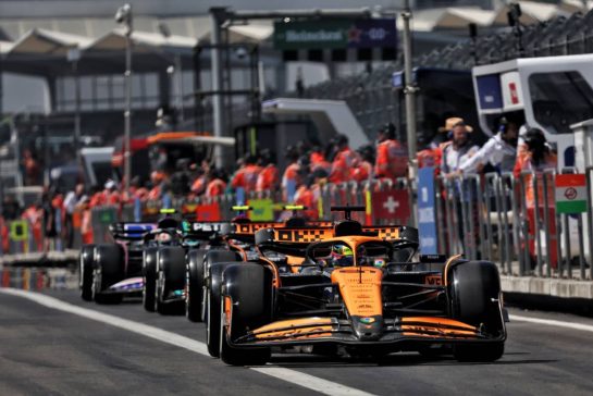 Oscar Piastri (AUS) McLaren MCL38.
25.10.2024. Formula 1 World Championship, Rd 20, Mexican Grand Prix, Mexico City, Mexico, Practice Day.
- www.xpbimages.com, EMail: requests@xpbimages.com © Copyright: Bearne / XPB Images