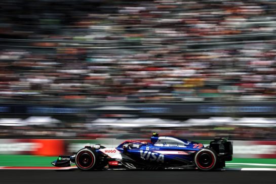 Liam Lawson (NZL) RB VCARB 01.
25.10.2024. Formula 1 World Championship, Rd 20, Mexican Grand Prix, Mexico City, Mexico, Practice Day.
- www.xpbimages.com, EMail: requests@xpbimages.com © Copyright: Moy / XPB Images