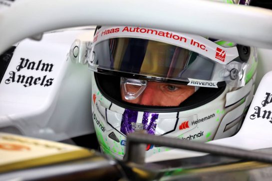 Nico Hulkenberg (GER) Haas VF-24.
26.10.2024. Formula 1 World Championship, Rd 20, Mexican Grand Prix, Mexico City, Mexico, Qualifying Day.
- www.xpbimages.com, EMail: requests@xpbimages.com © Copyright: Batchelor / XPB Images