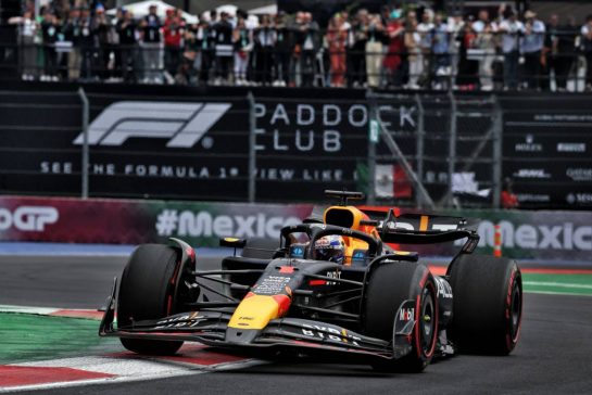 Max Verstappen (NLD) Red Bull Racing RB20.
26.10.2024. Formula 1 World Championship, Rd 20, Mexican Grand Prix, Mexico City, Mexico, Qualifying Day.
- www.xpbimages.com, EMail: requests@xpbimages.com © Copyright: Moy / XPB Images