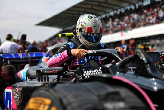 Pierre Gasly (FRA) Alpine F1 Team A524 on the grid.
27.10.2024. Formula 1 World Championship, Rd 20, Mexican Grand Prix, Mexico City, Mexico, Race Day.
- www.xpbimages.com, EMail: requests@xpbimages.com © Copyright: Charniaux / XPB Images