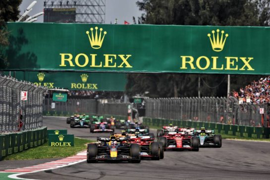 Max Verstappen (NLD) Red Bull Racing RB20 leads at the start of the race.
27.10.2024. Formula 1 World Championship, Rd 20, Mexican Grand Prix, Mexico City, Mexico, Race Day.
- www.xpbimages.com, EMail: requests@xpbimages.com © Copyright: Moy / XPB Images