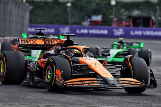 Oscar Piastri (AUS) McLaren MCL38.
27.10.2024. Formula 1 World Championship, Rd 20, Mexican Grand Prix, Mexico City, Mexico, Race Day.
- www.xpbimages.com, EMail: requests@xpbimages.com © Copyright: Charniaux / XPB Images