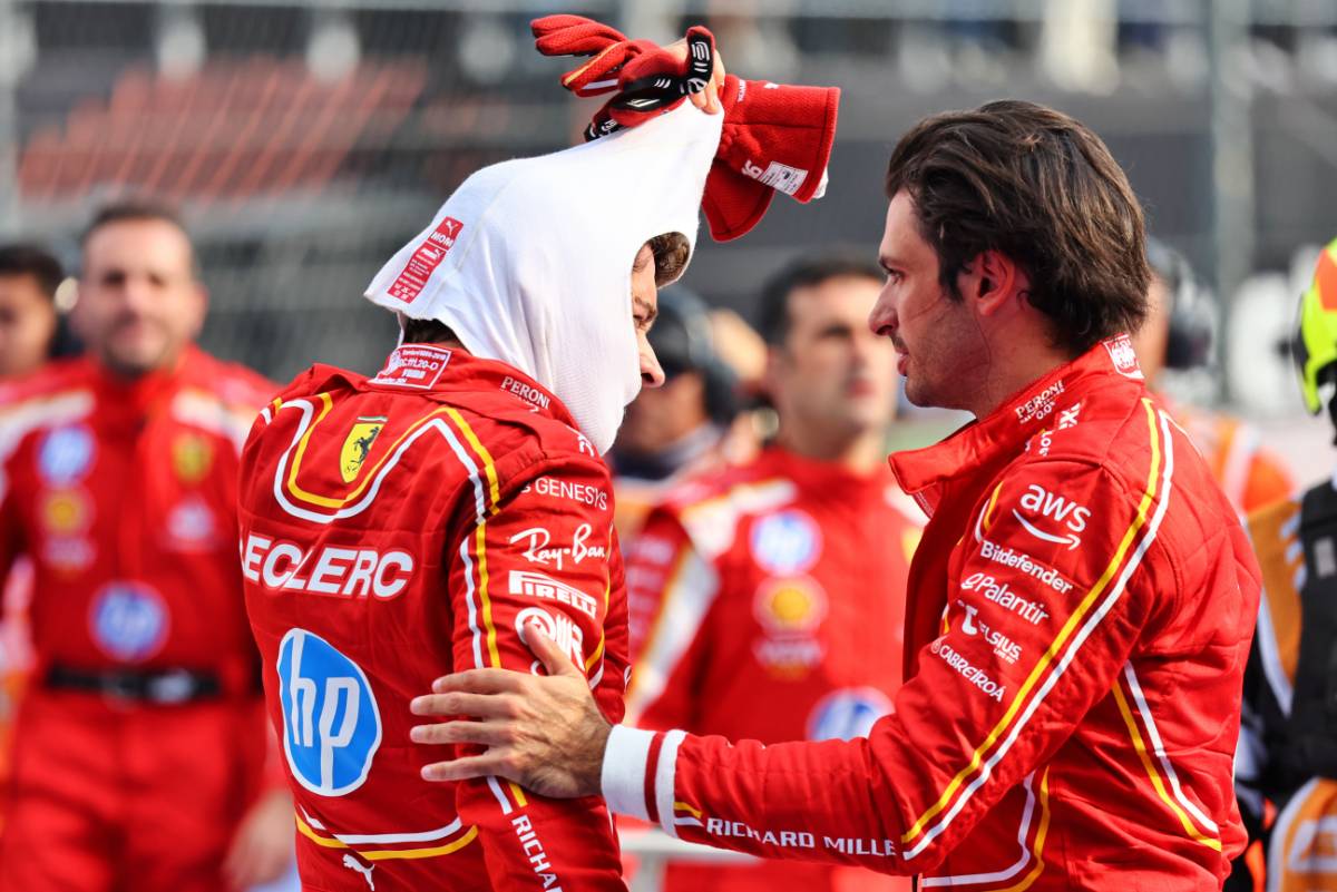 Race winner Carlos Sainz Jr (ESP) Ferrari (Right) with third placed team mate Charles Leclerc (MON) Ferrari in parc ferme. 27.10.2024. Formula 1 World Championship, Rd 20, Mexican Grand Prix, Mexico City, Mexico, Race Day. - www.xpbimages.com, EMail: requests@xpbimages.com © Copyright: Batchelor / XPB Images